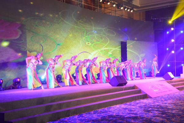 成都活動策劃公司策劃周年慶晚會應(yīng)該考慮哪些因素